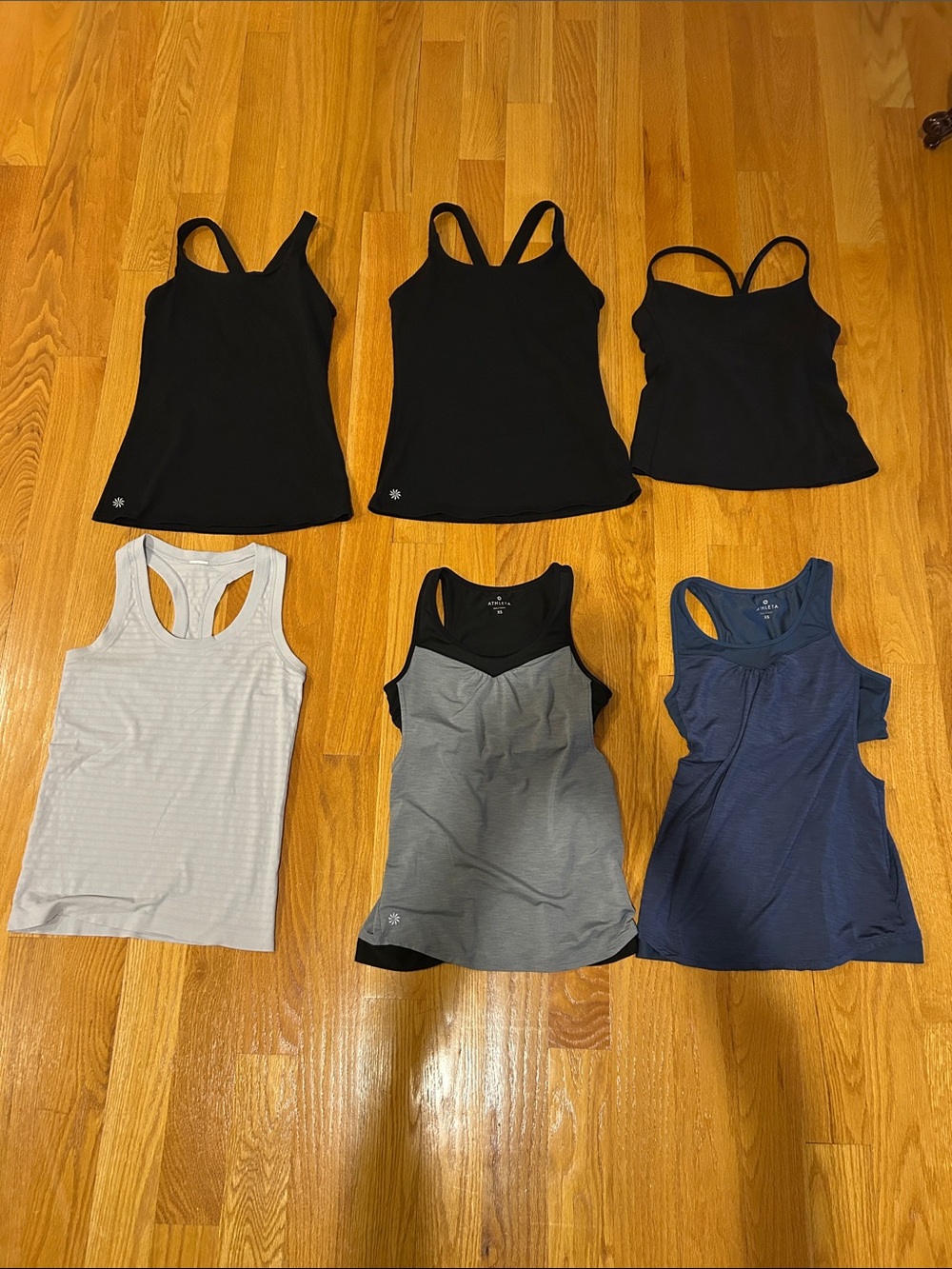 Athleta Women's Racerback Tank Tops XS